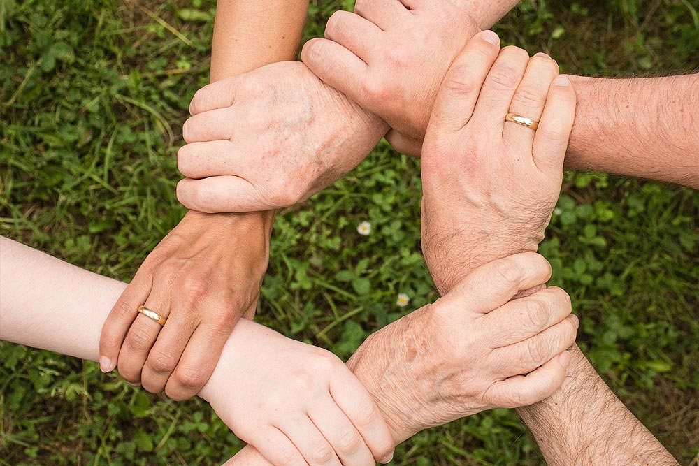 Hand in Hand das Ziel erreichen